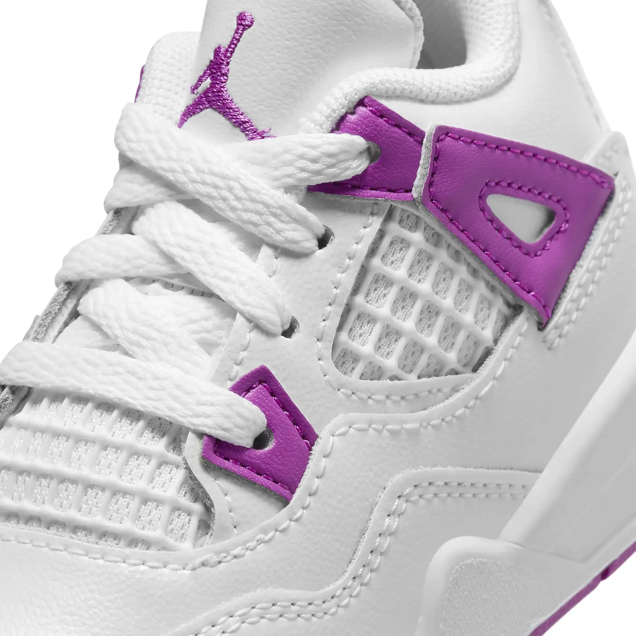 Detail view of Air Jordan 4 Retro Hyper Violet (TD) FQ1313-151
